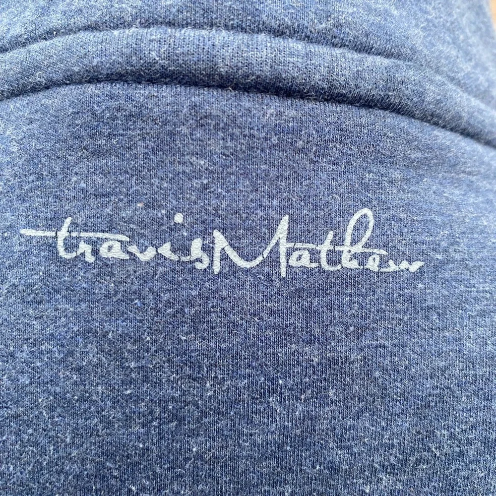 TravisMathew Men's Gray Quarter Zip Pullover - Golf / Casual SZ M